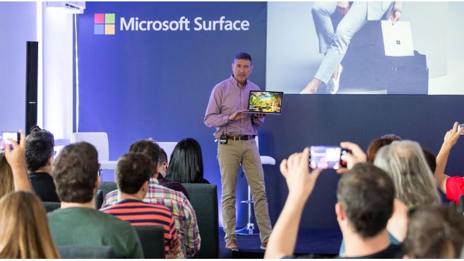 Microsoft Surface Pro 2017 - Fernando Calvo