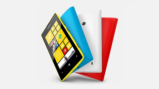 Smartphone Nokia Lumia 520 con Windows Phone