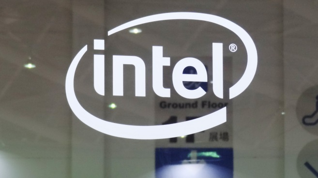 Intel está meditando vender su negocio de seguridad