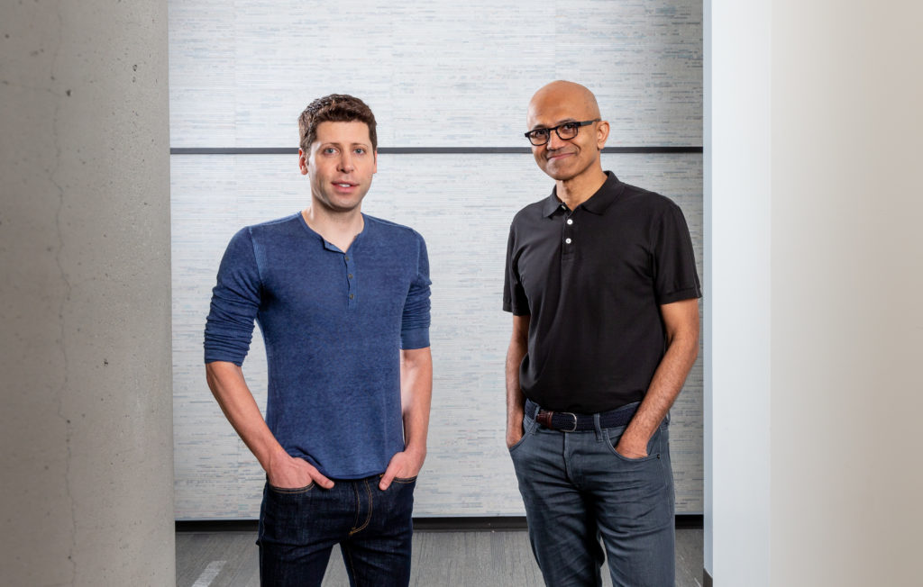 Sam Altman, CEO de OpenAI y Satya Nadella, CEO de Microsoft.