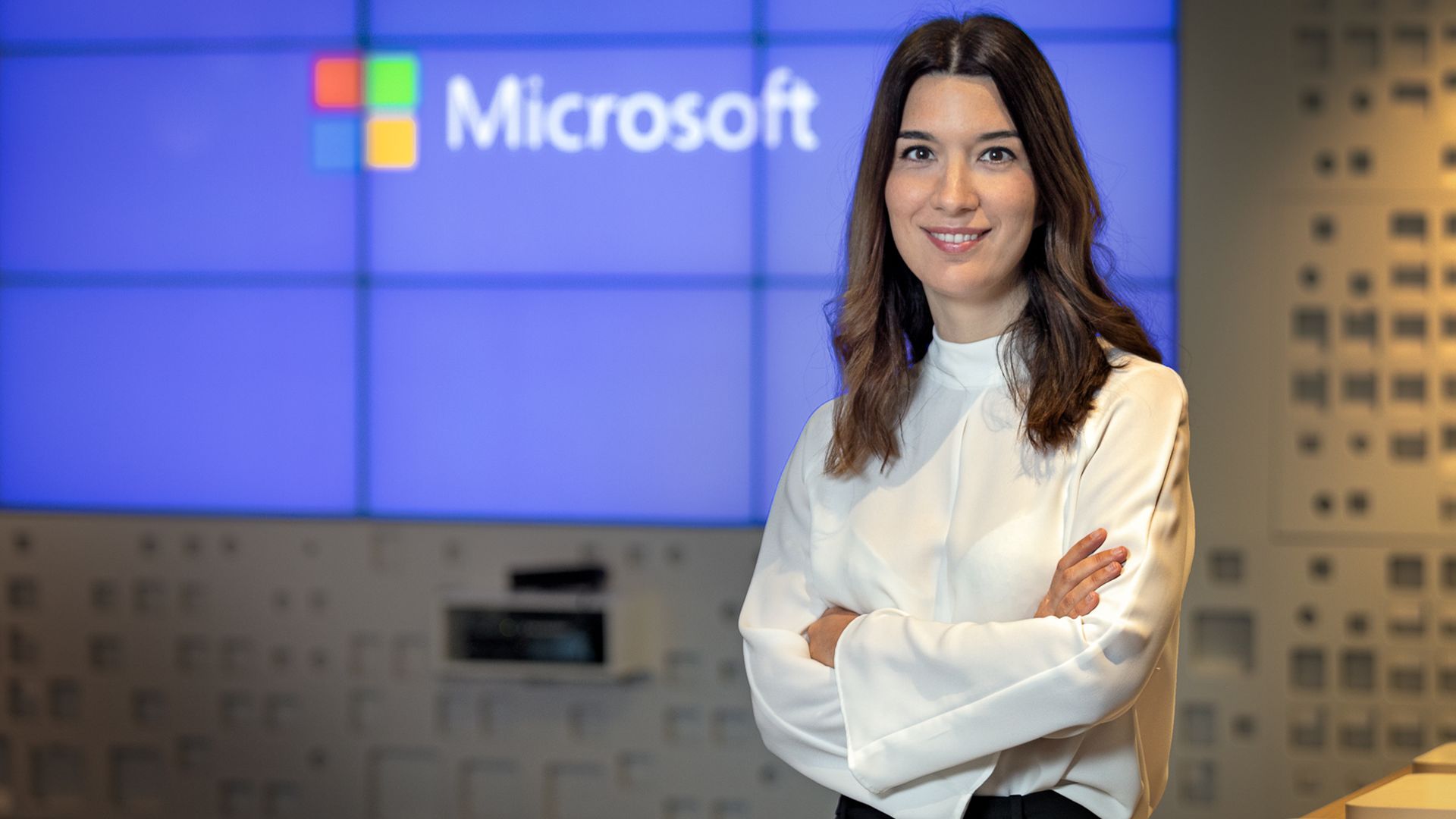 Rebeca Marciel, Microsoft